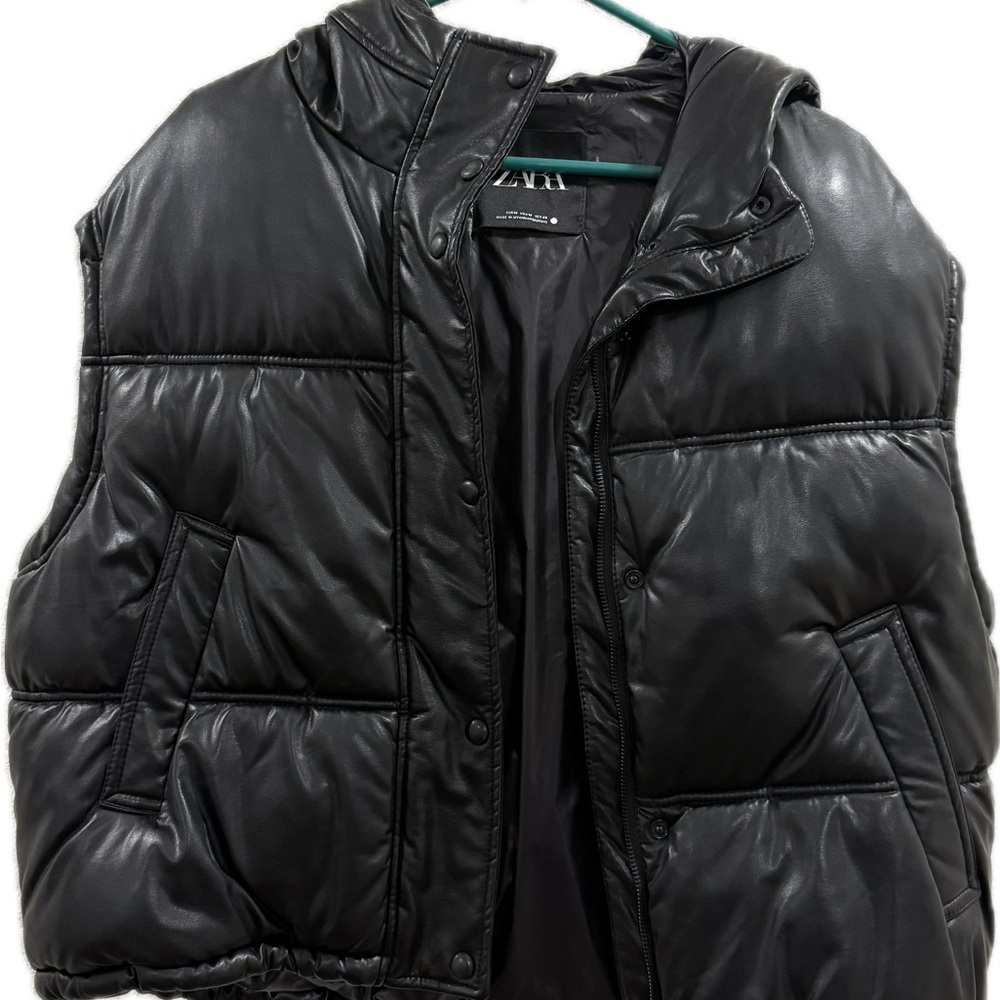 Zara Black Quilted Vest